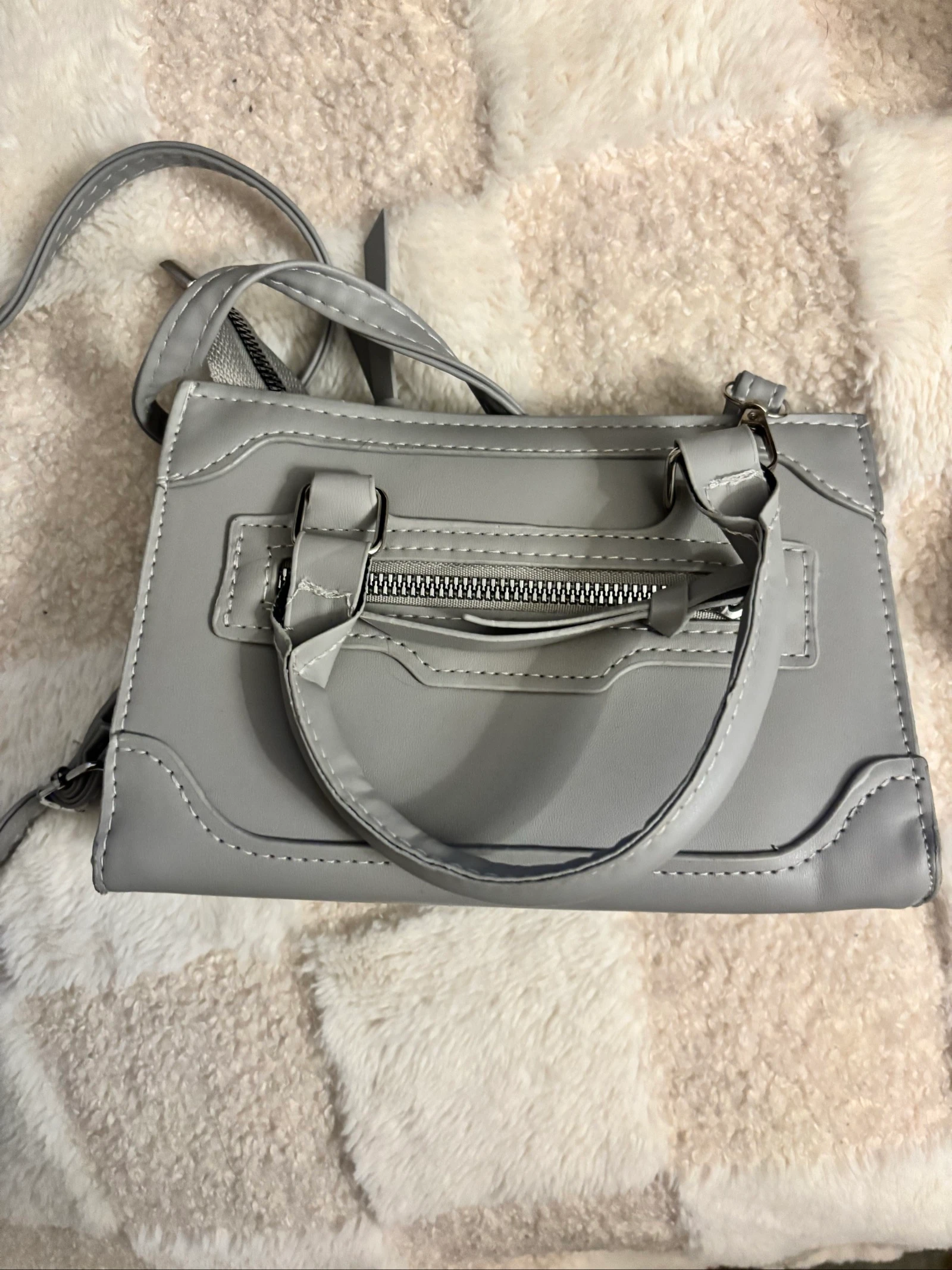Sac à main gris 